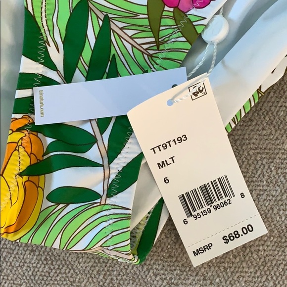 NWT Trina Turk It's Bananas Twist Front Bikini Top - Picture 10 of 12